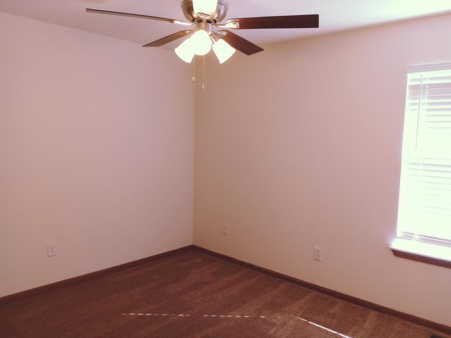 5708 CANAVERAL DR, Columbia, MO 65201