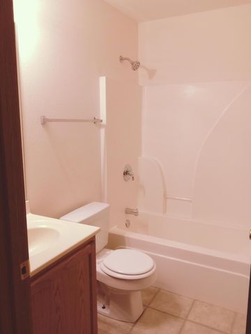 5708 CANAVERAL DR, Columbia, MO 65201