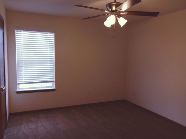 5708 CANAVERAL DR, Columbia, MO 65201