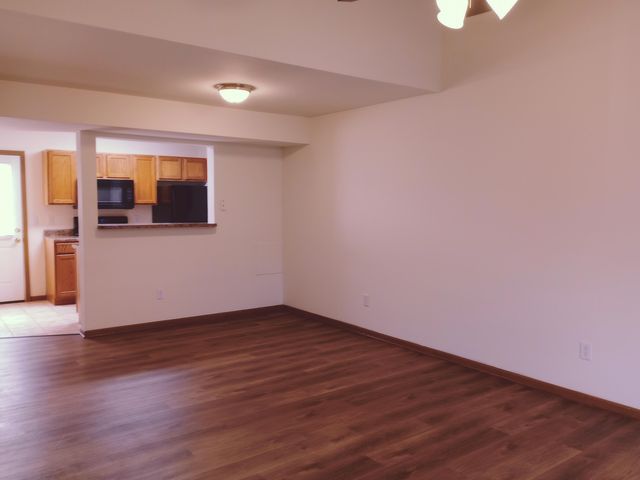 5708 CANAVERAL DR, Columbia, MO 65201