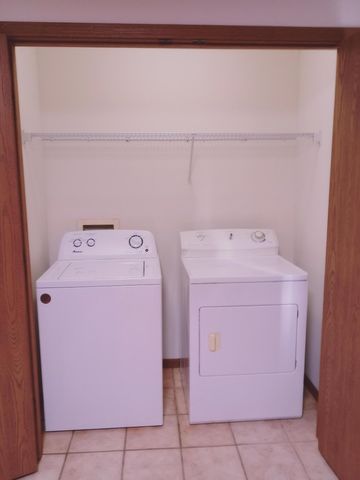 5708 CANAVERAL DR, Columbia, MO 65201