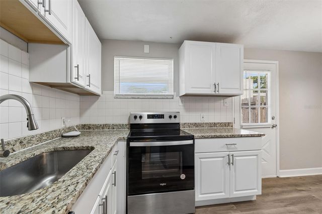 9228 82ND WAY, Seminole, FL 33777