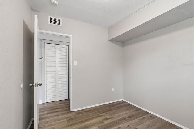 9228 82ND WAY, Seminole, FL 33777