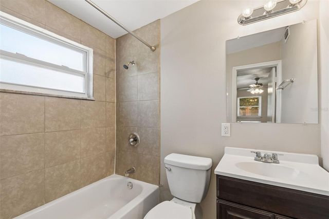 9228 82ND WAY, Seminole, FL 33777