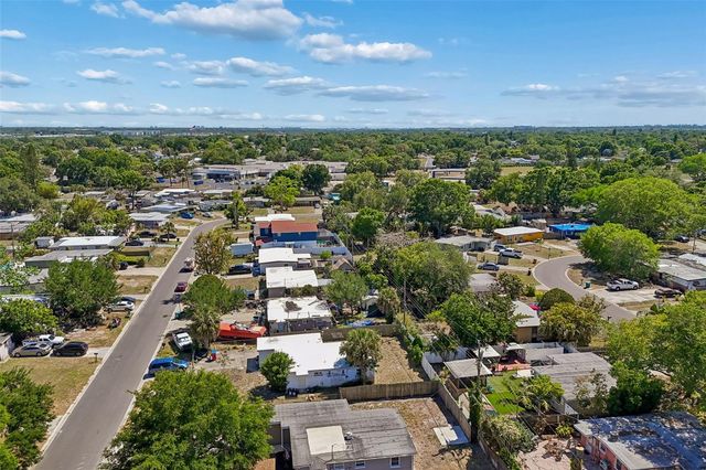 9228 82ND WAY, Seminole, FL 33777