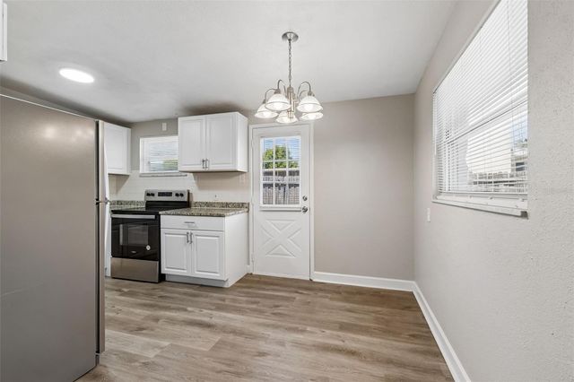 9228 82ND WAY, Seminole, FL 33777