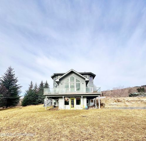4735 Tamara Street, Homer, AK 99603