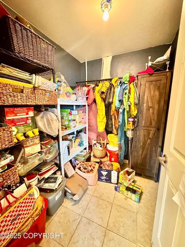 4735 Tamara Street, Homer, AK 99603