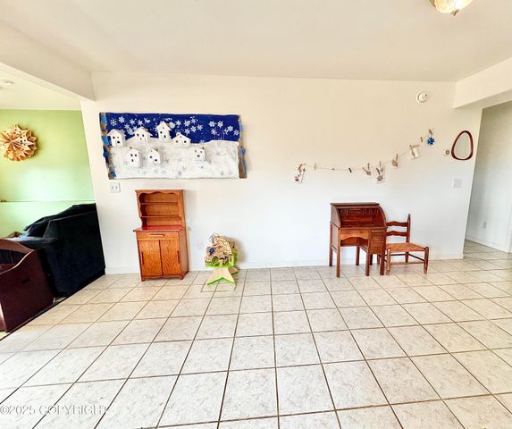 4735 Tamara Street, Homer, AK 99603