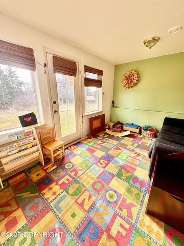 4735 Tamara Street, Homer, AK 99603