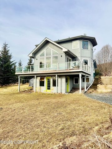 4735 Tamara Street, Homer, AK 99603