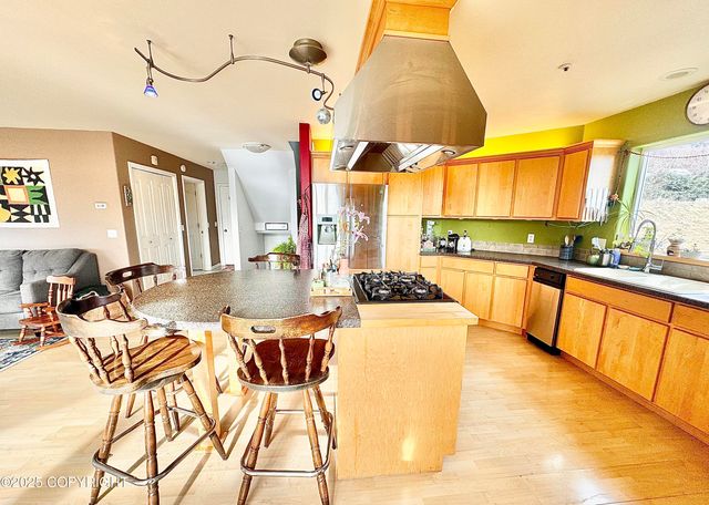 4735 Tamara Street, Homer, AK 99603