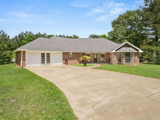 212 Section Line, Leesville, LA 71446