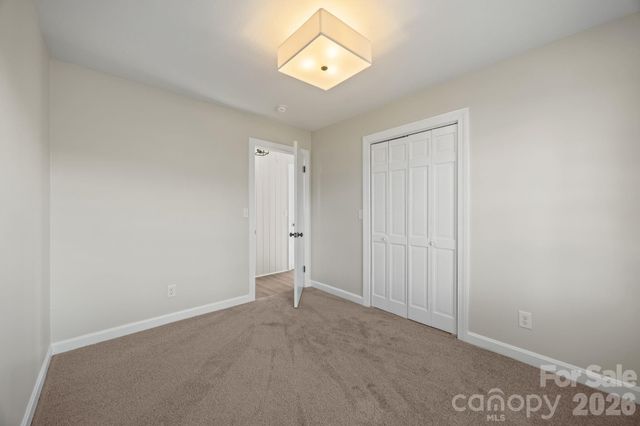 1250 Badgett Road, King, NC 27021