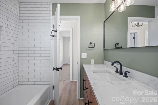 1250 Badgett Road, King, NC 27021