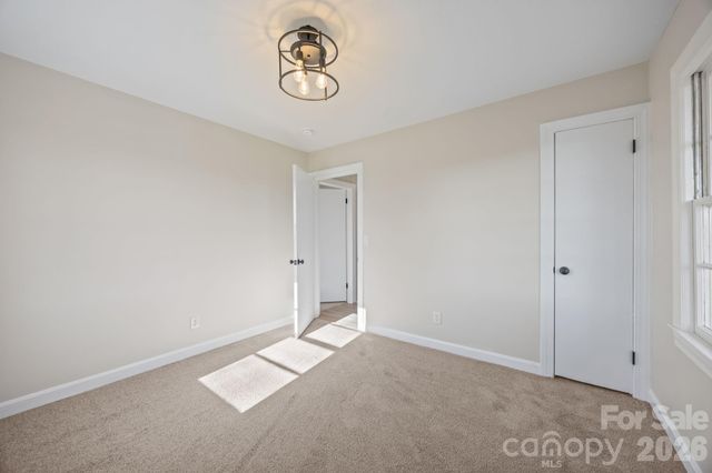 1250 Badgett Road, King, NC 27021