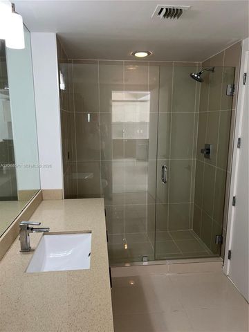 5252 NW 85th Ave 1707, Doral, FL 33166