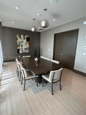 5252 NW 85th Ave 1707, Doral, FL 33166
