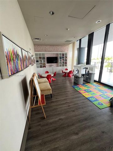 5252 NW 85th Ave 1707, Doral, FL 33166