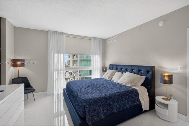 250 Sunny Isles Blvd 3-1804, Sunny Isles Beach, FL 33160