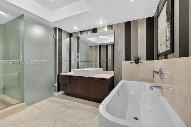 250 Sunny Isles Blvd 3-1804, Sunny Isles Beach, FL 33160