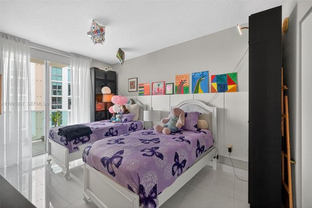 250 Sunny Isles Blvd 3-1804, Sunny Isles Beach, FL 33160