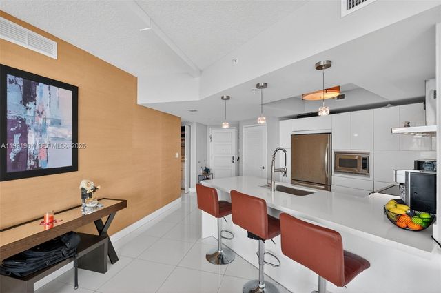 250 Sunny Isles Blvd 3-1804, Sunny Isles Beach, FL 33160
