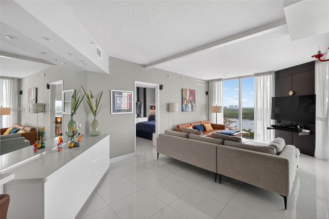 250 Sunny Isles Blvd 3-1804, Sunny Isles Beach, FL 33160