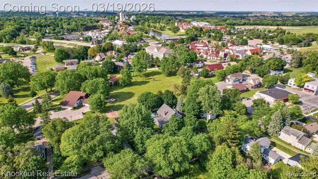 140 W Jefferson Street, Frankenmuth, MI 48734