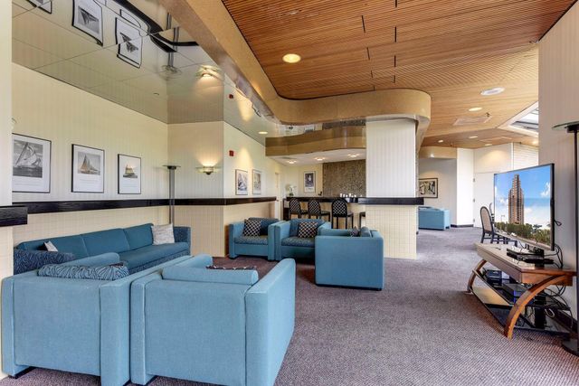 2950 Dean Parkway 603, Minneapolis, MN 55416