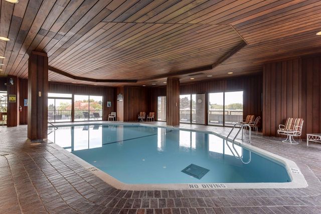 2950 Dean Parkway 603, Minneapolis, MN 55416