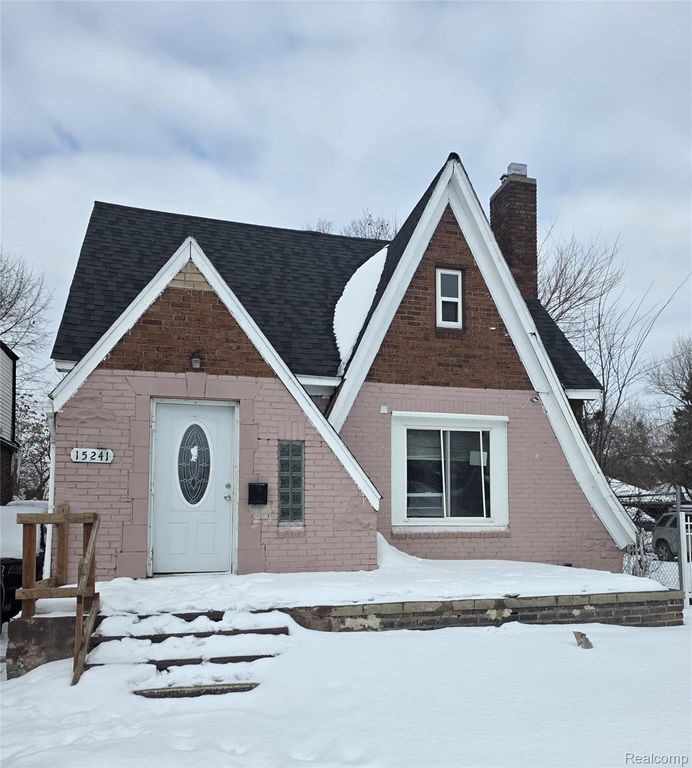 15241 Eastburn Street, Detroit, MI 48205