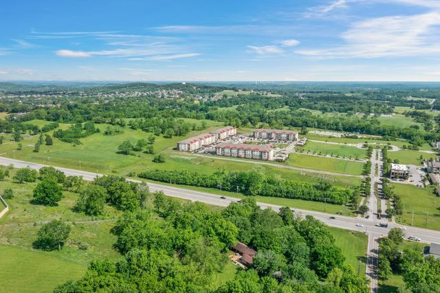 5 HAMILTON STATION BLVD, Lebanon, TN 37087