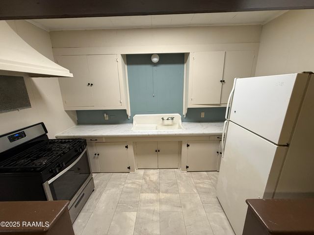 109 Doris Street, New Iberia, LA 70560