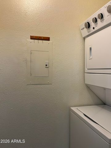 3511 E BASELINE Road 1213, Phoenix, AZ 85042