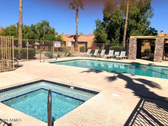 3511 E BASELINE Road 1213, Phoenix, AZ 85042