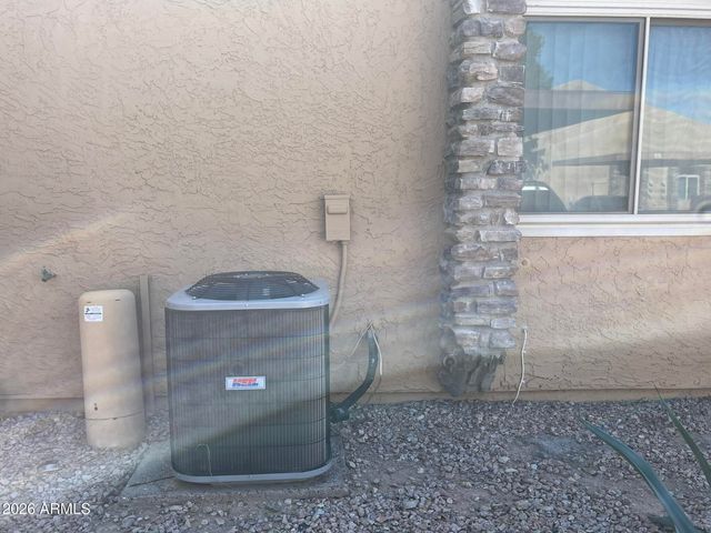 3511 E BASELINE Road 1213, Phoenix, AZ 85042