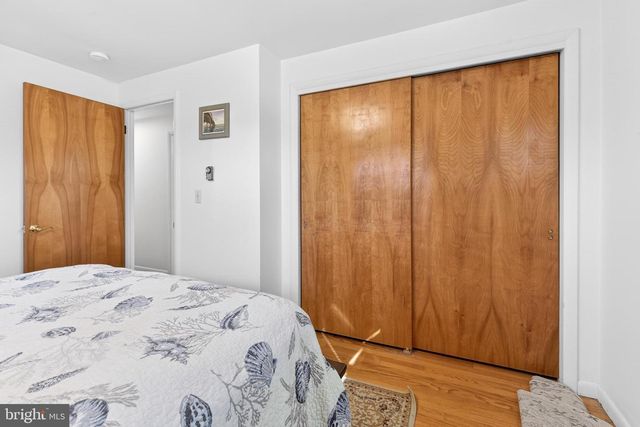 1099 CEDAR CREST DR, Lebanon, PA 17046