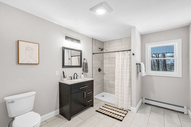 270 S Main St, Orange, MA 01364