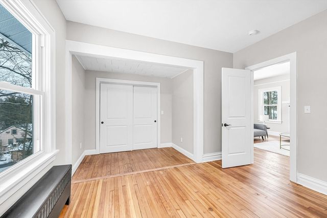 270 S Main St, Orange, MA 01364