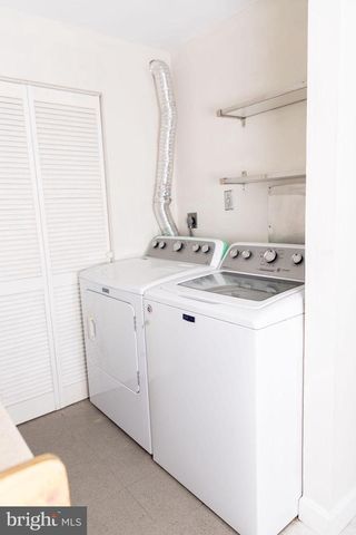 6621 GREENVALE PKWY, Riverdale, MD 20737