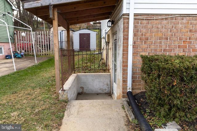 6621 GREENVALE PKWY, Riverdale, MD 20737