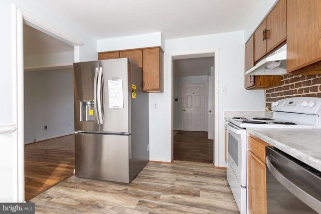 6621 GREENVALE PKWY, Riverdale, MD 20737