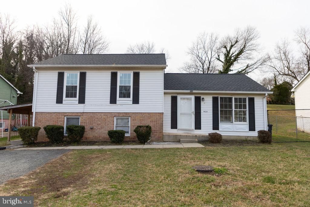 6621 GREENVALE PKWY, Riverdale, MD 20737