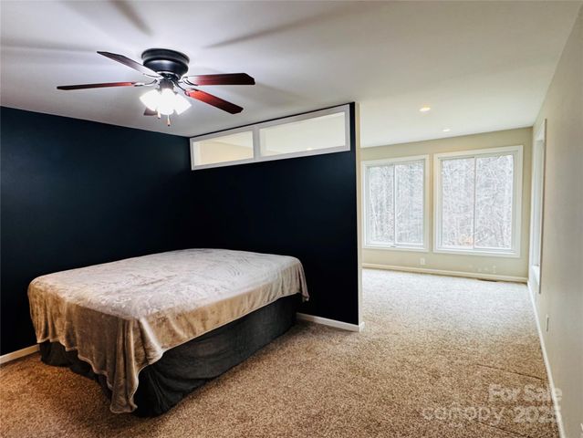 103 Redden Road, Hendersonville, NC 28739