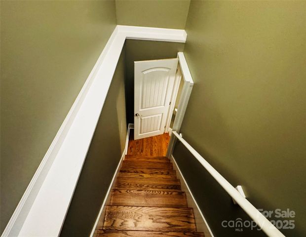 103 Redden Road, Hendersonville, NC 28739