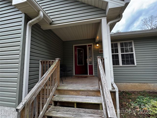 103 Redden Road, Hendersonville, NC 28739