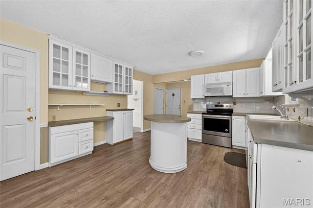 3672 Hawks Rest Road, Wildwood, MO 63069