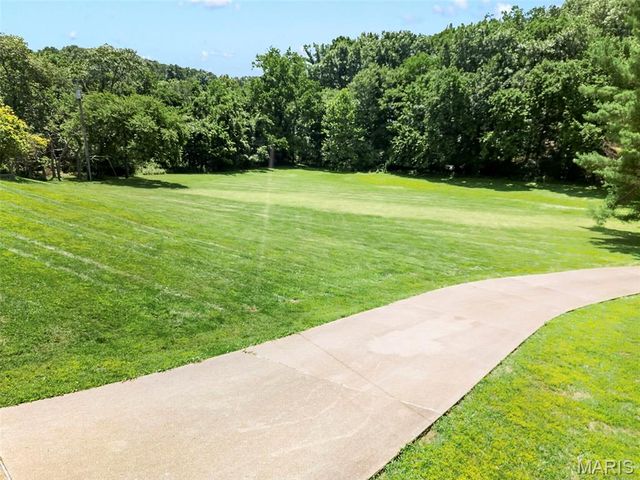 3672 Hawks Rest Road, Wildwood, MO 63069