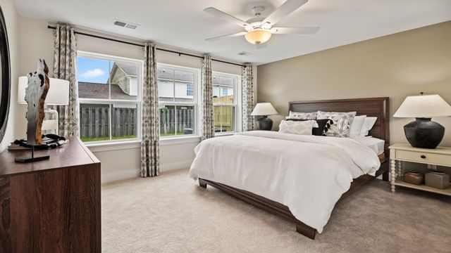 4633 Forest Hills Drive 501, North Charleston, SC 29418